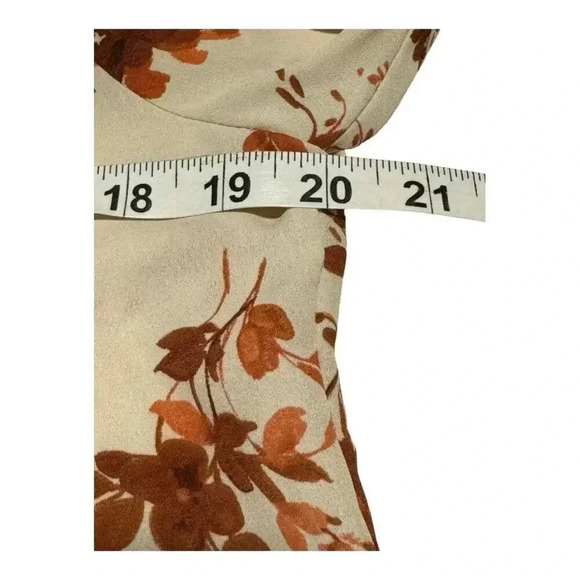 Tommy Hilfiger Women’s Medium Floral Georgette High Neck Puff Sleeve Blouse - Picture 5 of 7